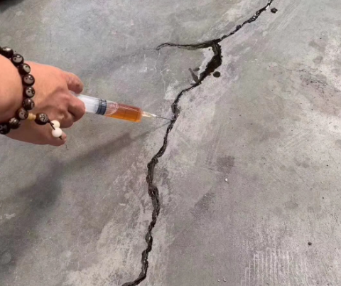 鹤山混凝土裂缝修补技术详解​